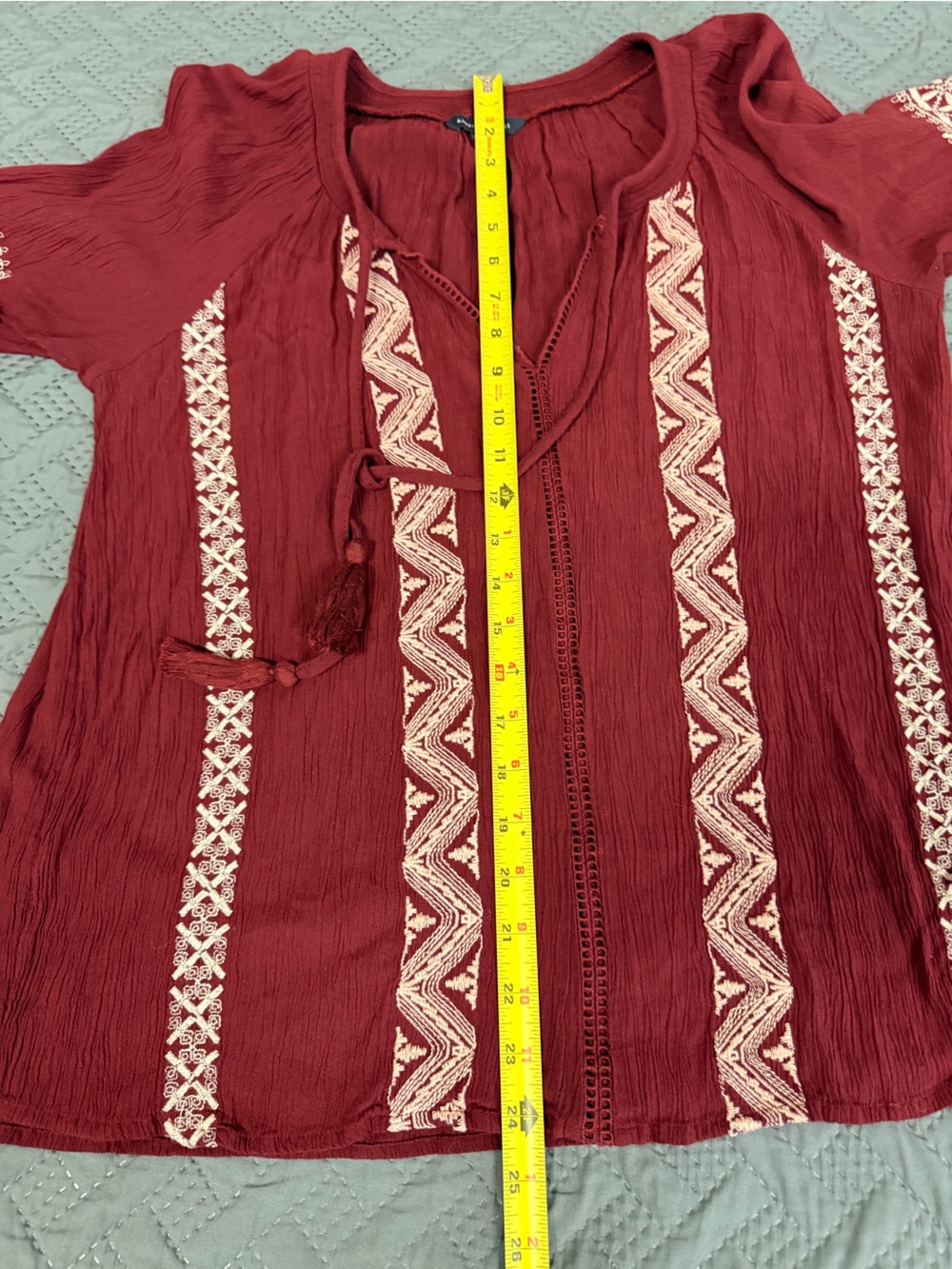 Boho American Eagle Outfitters Sz M Burgundy Embroidered Peasant Tunic - Picture 8 of 9